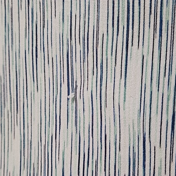 Xersion Semi-Fitted Tee - Picture 4 of 4